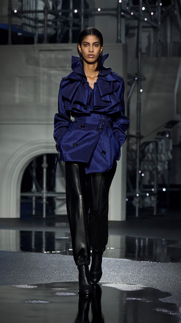 20260324155328_burberry-fall-winter-20262027-1774101071578.jpeg