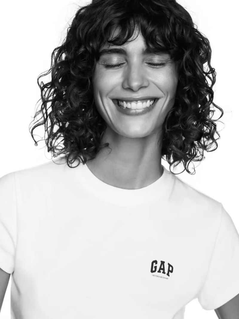 20260424164133_gap-x-victoria-beckham-1776828887455.jpeg