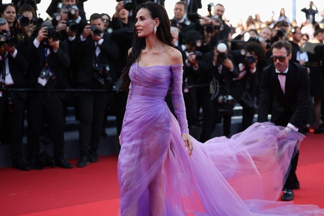 20260515135157_demi-moore-di-festival-film-cannes-2026-1778746808804.jpeg