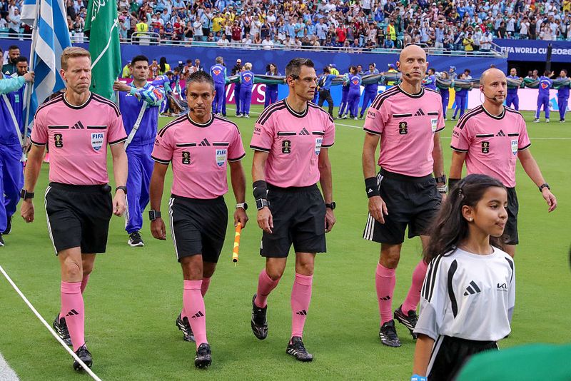 20260624094830_busana-pink-di-piala-dunia-2026-1782205571615.jpeg