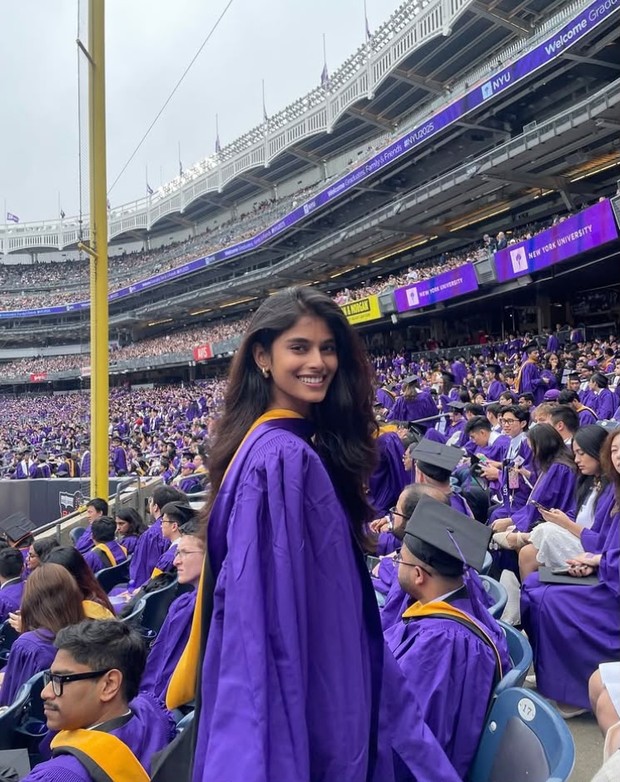 20260625133910_Profil-Bhavitha-Mandava.jpeg