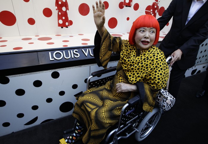 20260827143727_yayoi-kusama-x-louis-vuitton-1.jpeg
