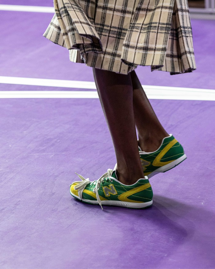 20261016123903_miu-miu-5.jpeg