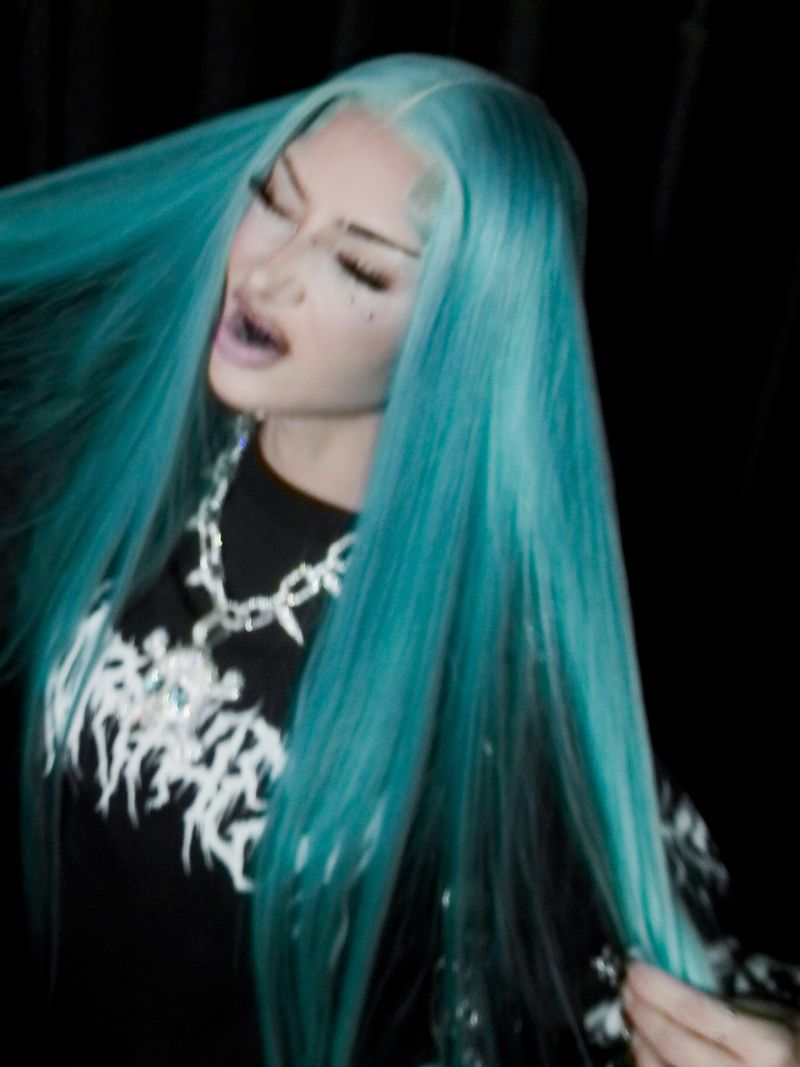 20261021161621_kim-kardashian-cosplay-jadi-north-west-1792558697189.jpeg