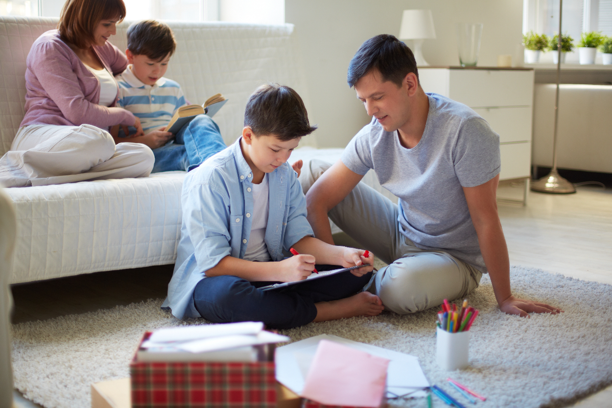 Parenting Tanpa Drama, Ini 5 Cara Cerdas Biar Orang Tua Gak Gampang Stres Saat Mendidik Anak