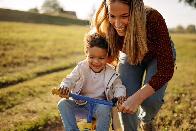 Anak Gampang Ngambek? Mungkin Kamu Belum Tahu 5 Kunci Parenting Ini!