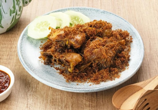 Rahasia Bumbu Ungkep Ayam Goreng yang Enak nan Lezat! Wajib Coba Resepnya Biar Rasa Ayammu Gak 'Yang Penting Jadi'