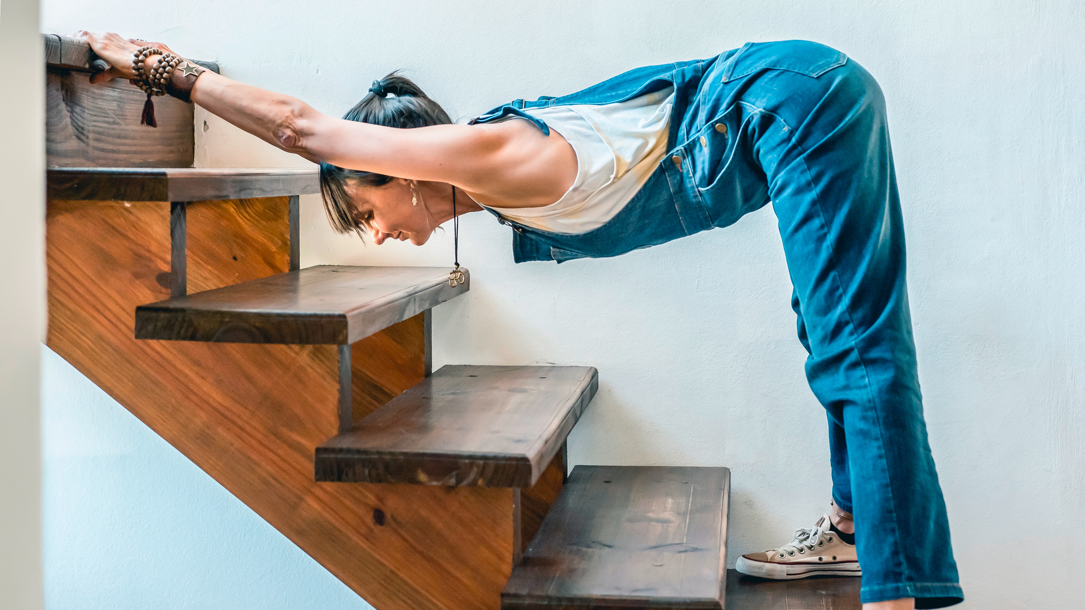 Wajib Coba! 5 Stretching Favorit yang Bikin Badan Fleksibel dan Mood Auto Naik