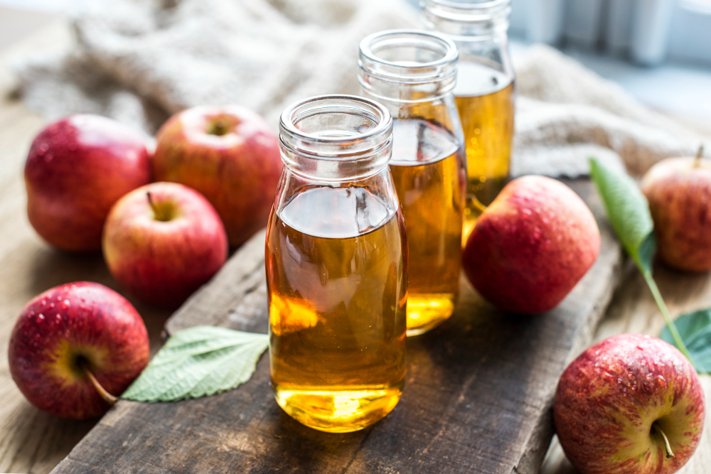 Minum Cuka Apel Rutin? Ini 5 Manfaatnya Buat Kulit Glowing dan Sehat