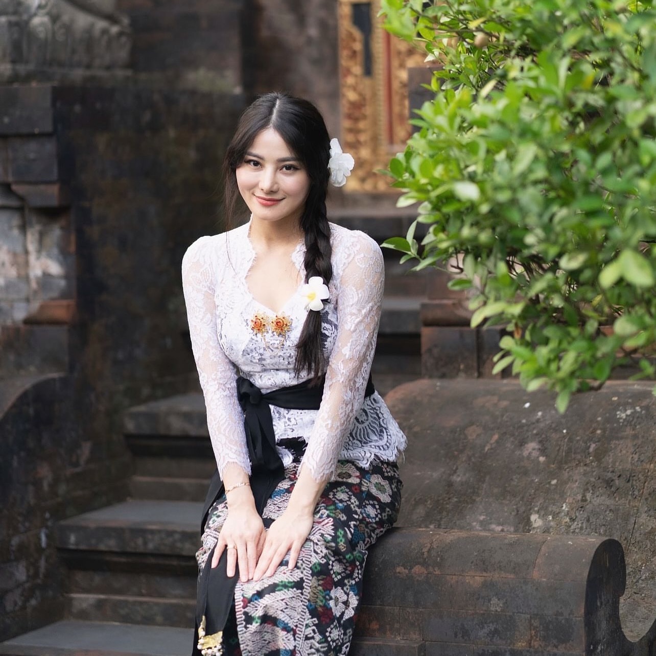 Pesona Wanita Bali, Ternyata ini lho Rahasia Alami Kecantikan Mereka