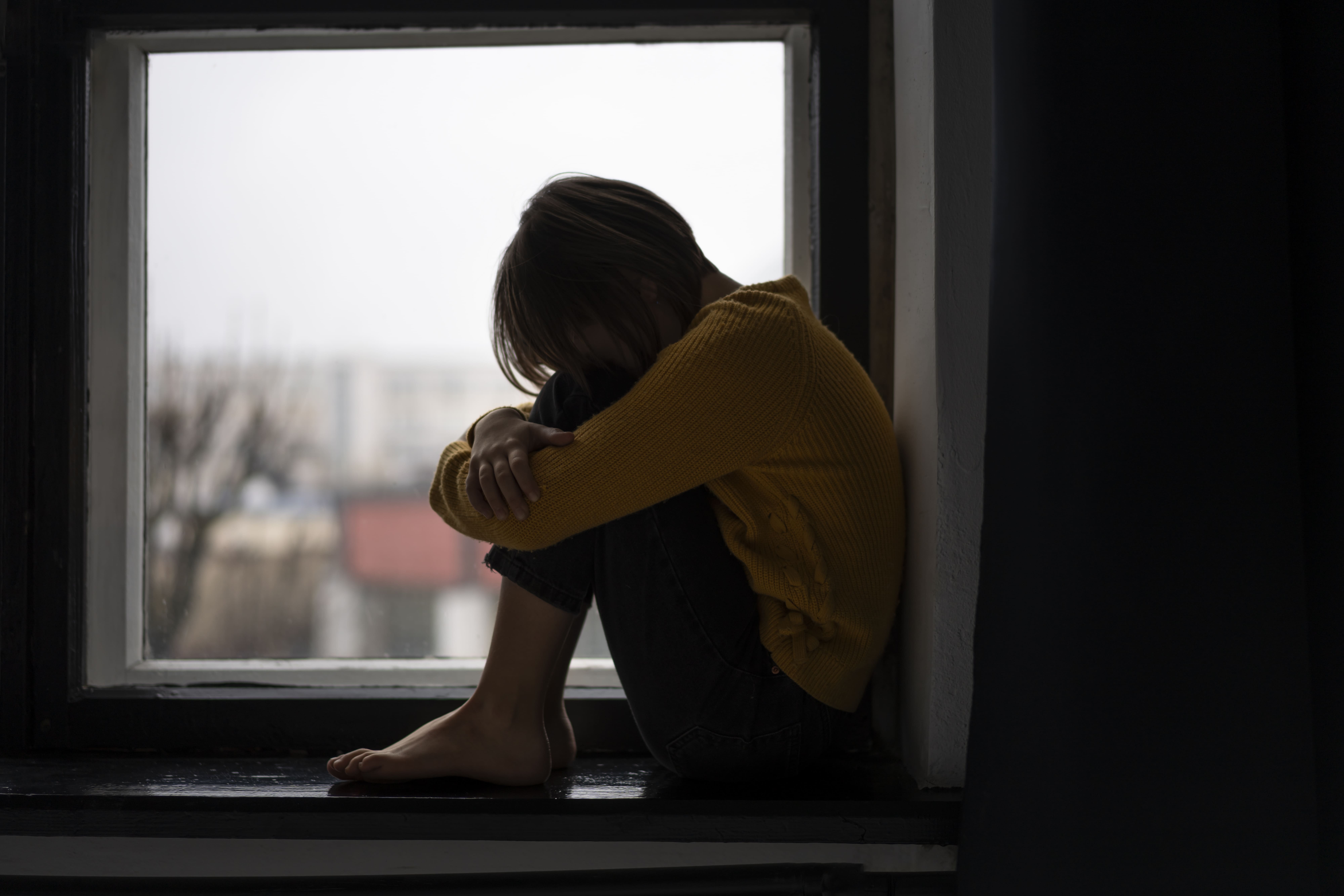 7 Langkah untuk Berdamai dengan Diri Sendiri di Masa Lalu, Hempaskan Beban dan Terima Diri Sendiri
