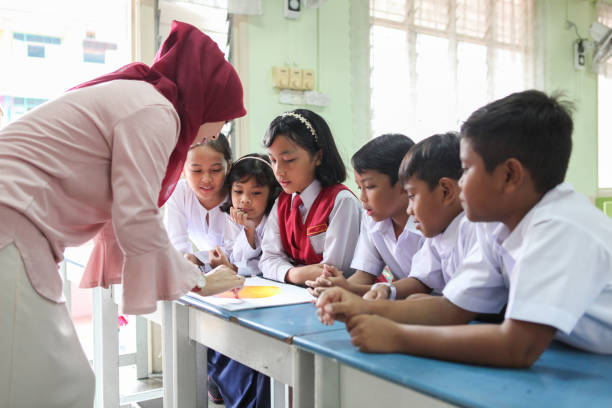 Mengapa Pembelajaran Tematik Bagus untuk Proses Belajar Anakmu di Sekolah, Cantiks?