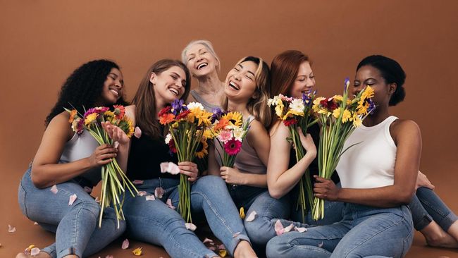 Saling Dukung Jaga Kesehatan: Pentingnya Support System dan Circle Sesama Perempuan