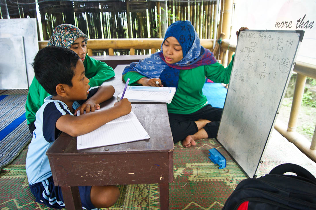 Anakmu Butuh Bimbel? Pertimbangkan 3 Hal Ini Sebelum Daftar, Cantiks!