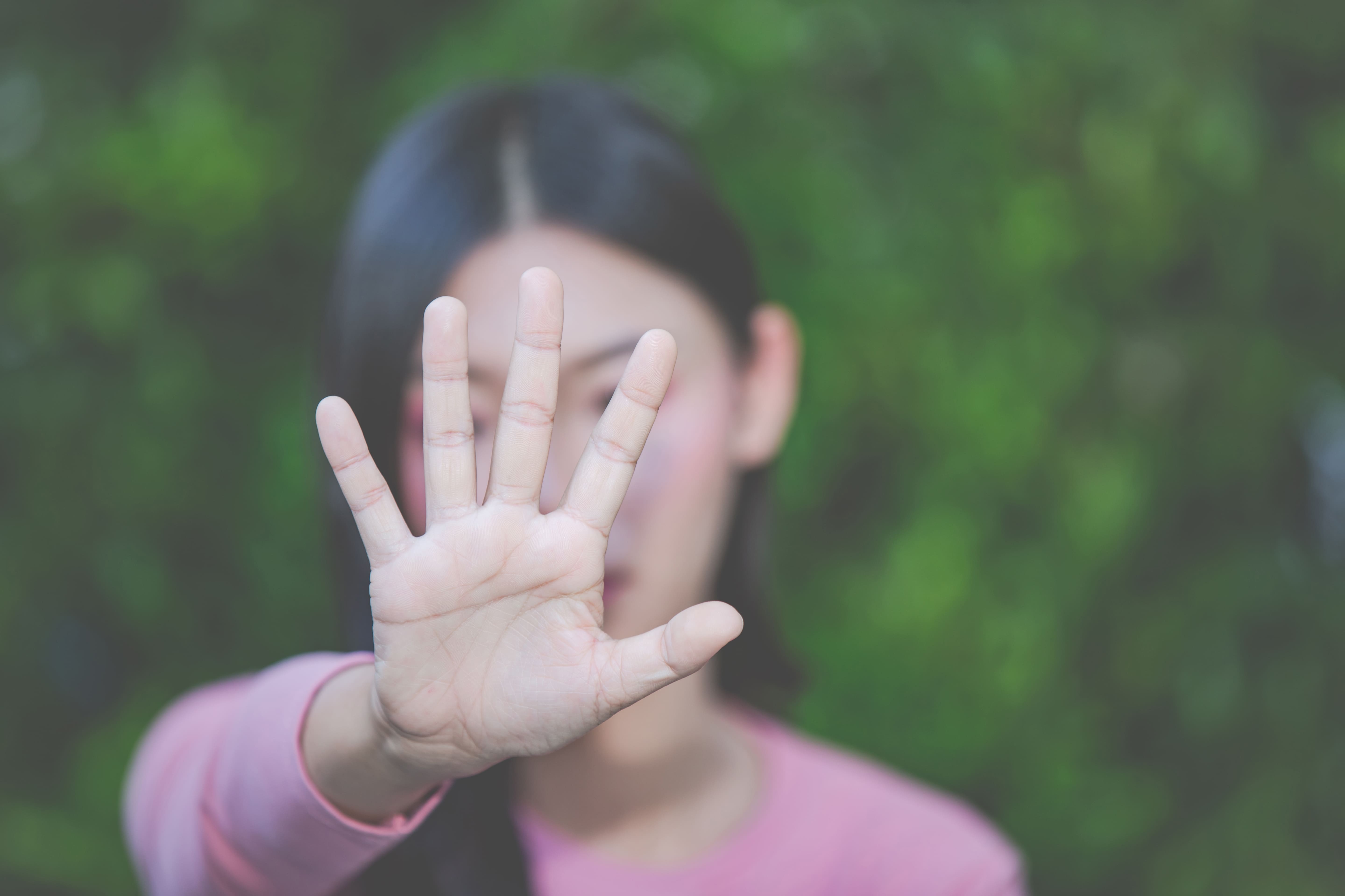 Viral Grup Fantasi Sedarah di Facebook: Mengungkap Fakta Kelam Kekerasan Seksual dalam Keluarga