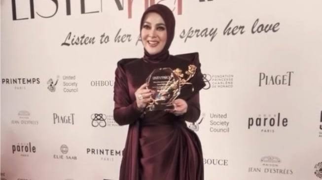 Syahrini Menang Penghargaan UNESCO di Cannes 2025, Persembahkan untuk Semua Perempuan! 