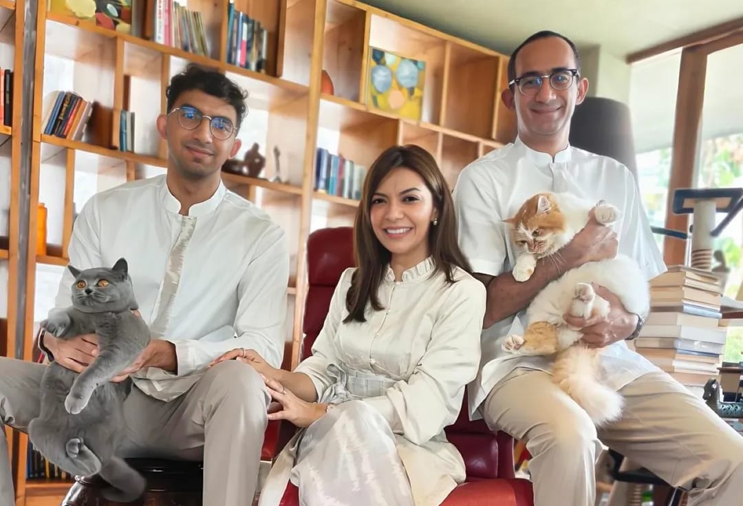 Potret Terakhir Najwa Shihab Bersama Ibrahim Assegaf: Tampil Kompak Gunakan Baju Putih, Pamer Senyum Bahagia