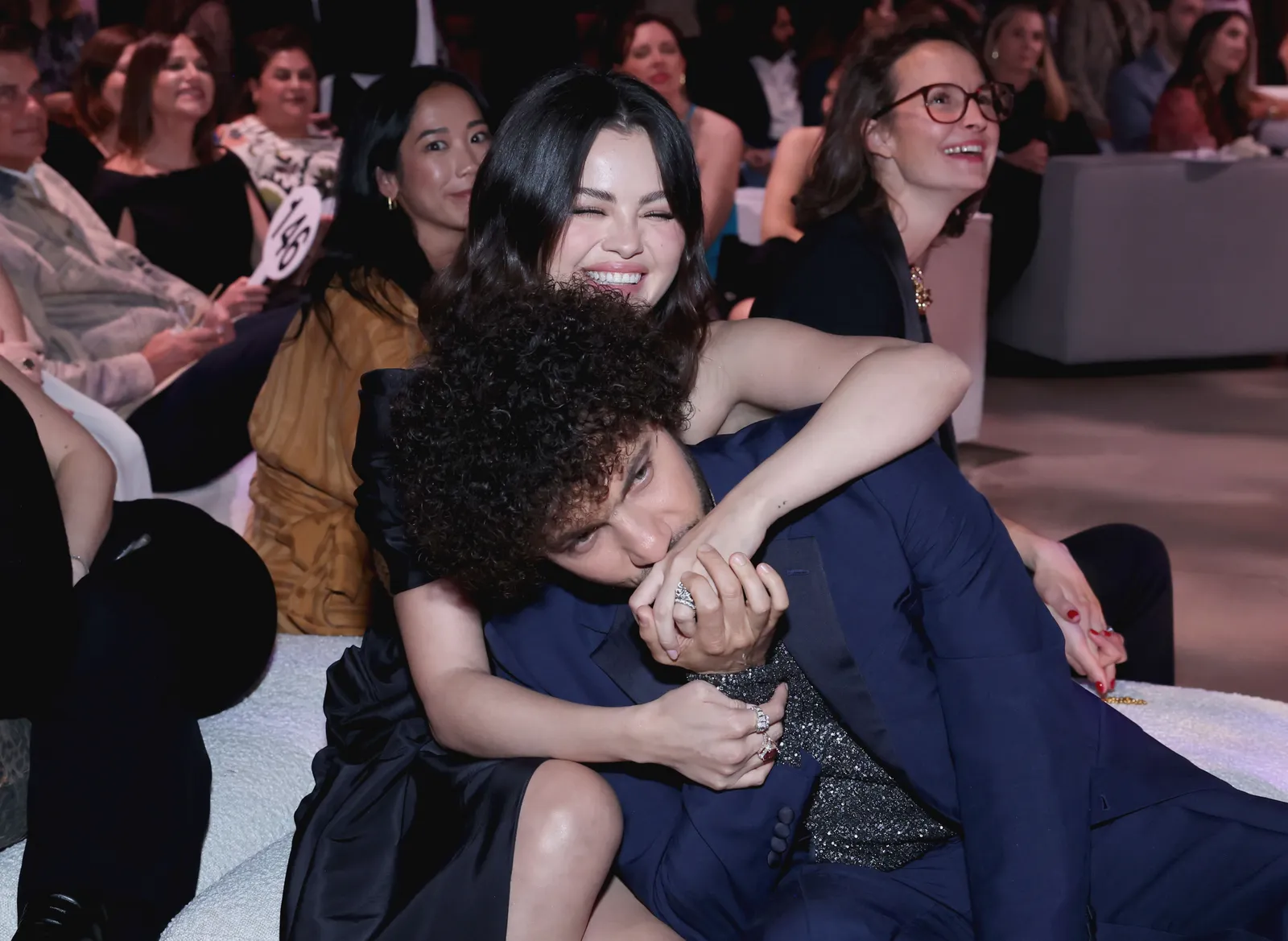 Bocoran Soal Pernikahan Selena Gomez dan Benny Blanco, Tenyata Udah Sebar Undangan!