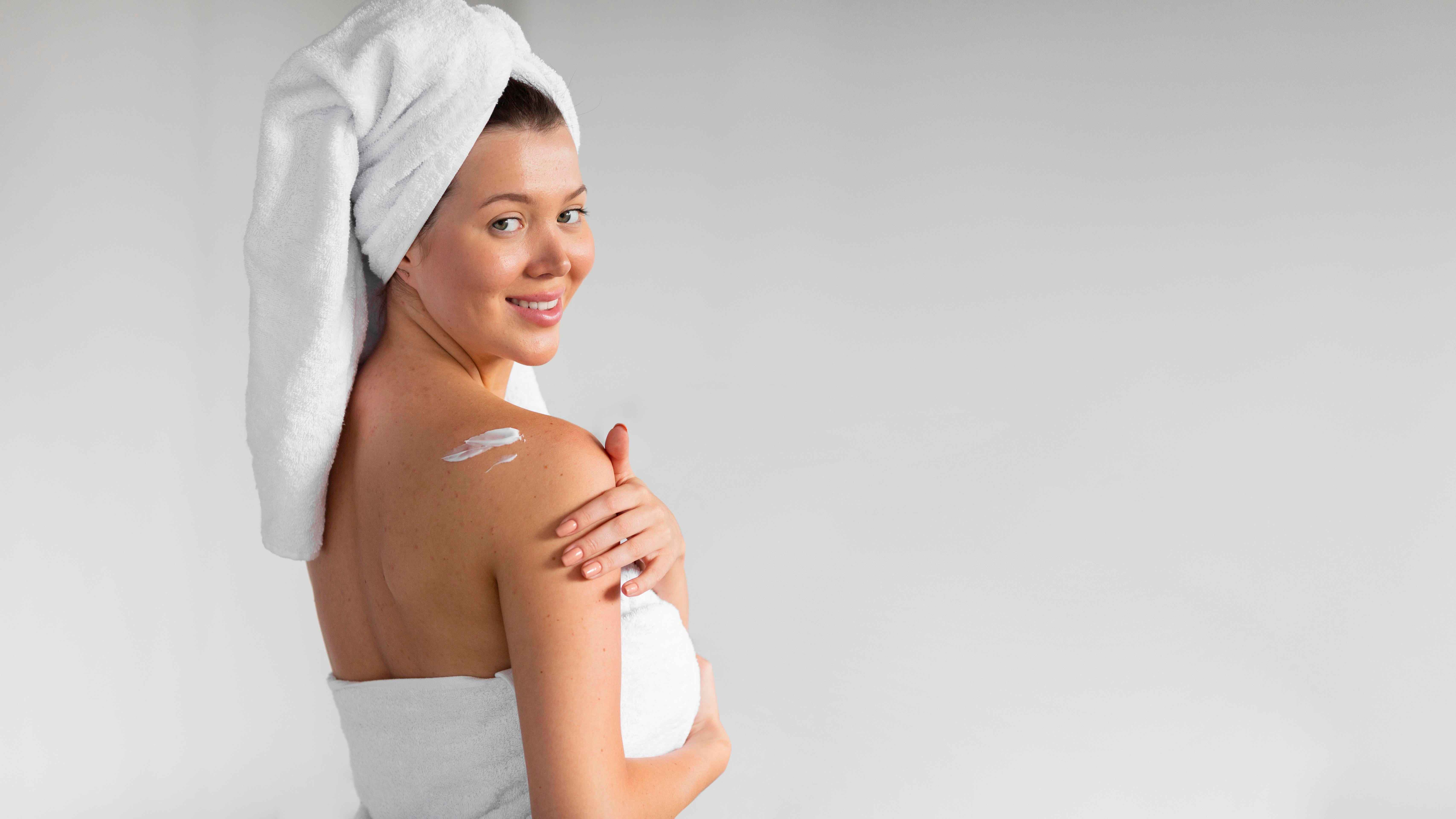 Jangan Tergiur Kulit Putih Instan, Kenali Risiko Body Lotion dengan Kandungan Berbahaya