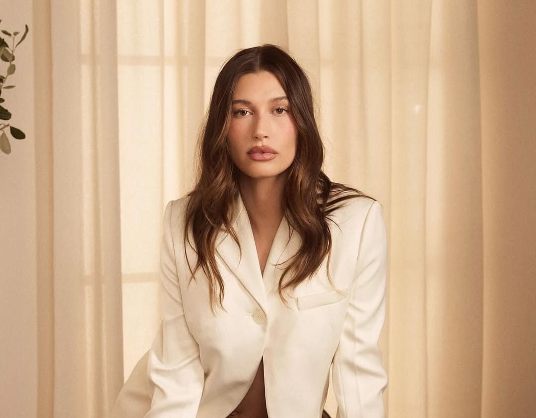 Dari Supermodel Jadi Miliarder! Ini Rahasia Rhode Antar Hailey Bieber Guncang Dunia Kecantikan!