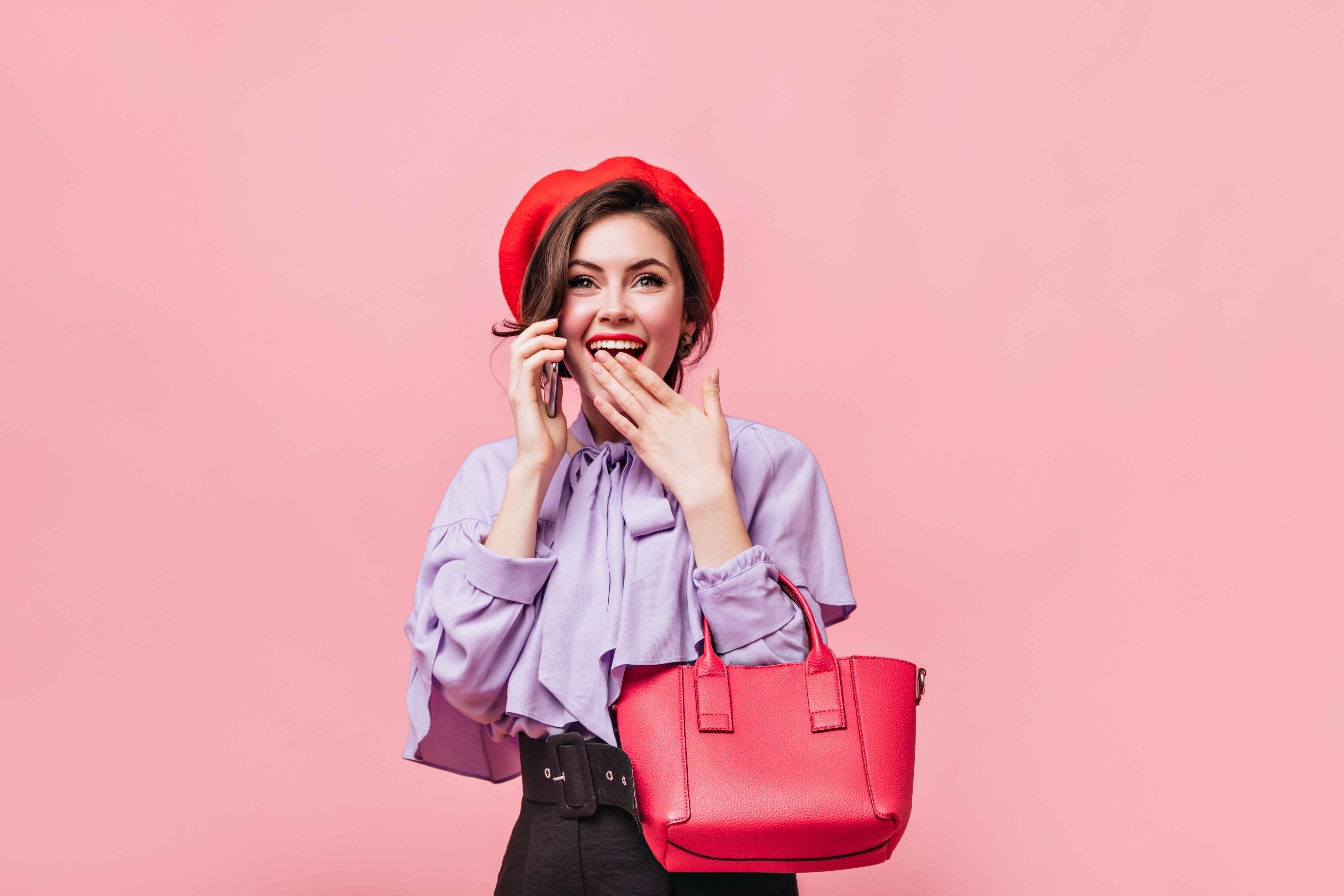 Terlihat Kuno Tanpa Sadar! Jangan Pakai Aksesori Ini Kalau Nggak Mau Dibilang Tante-Tante