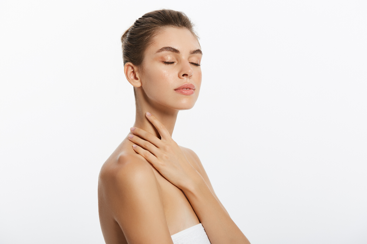 Cara Efektif Mengurangi Stretch Mark di Kulit, Salah Satunya Microneedling