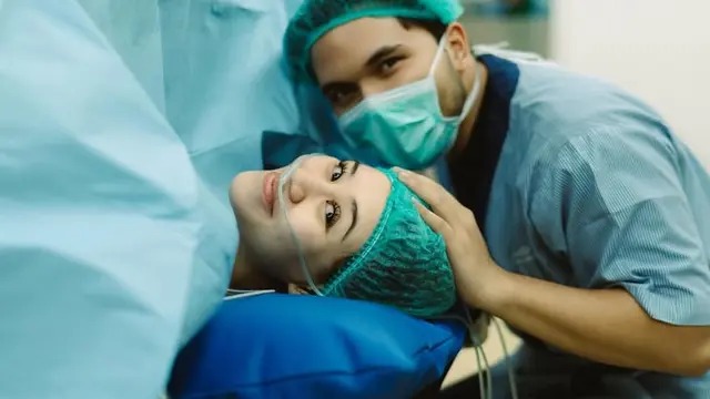 Lahirkan Anak Pertama, Aaliyah Massaid Istri Thariq Halilintar Tetap Tampil Glowing, Ini Rahasianya!