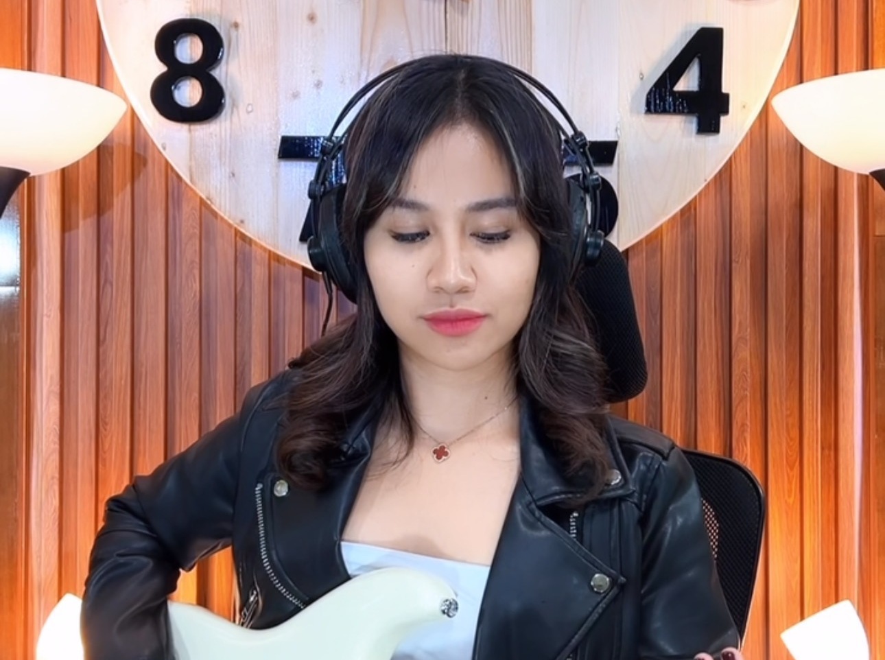 Mayang Lucyana Bongkar Alasan Sebenarnya Bela-belain Operasi Hidung, Mau Saingan Sama Siapa Sih?