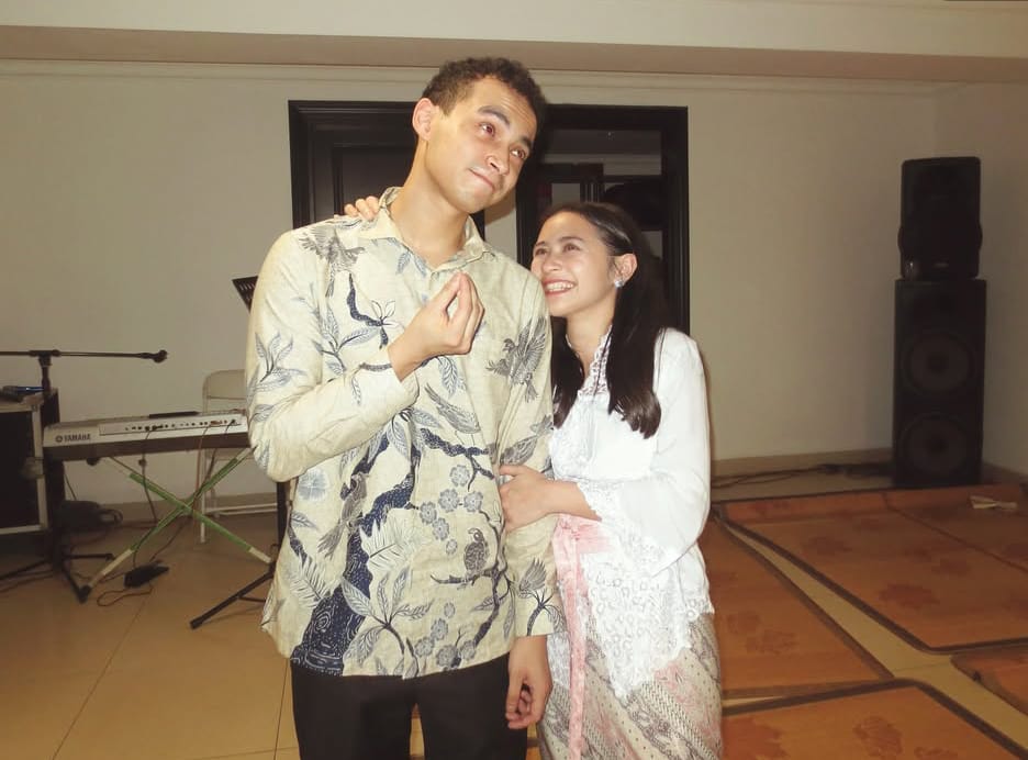 Tips Pacaran Bebas Drama Ala Prilly Latuconsina dan Omara Esteghlal, Bangun Cinta Dewasa Biar Ngga Gampang Cemburu!