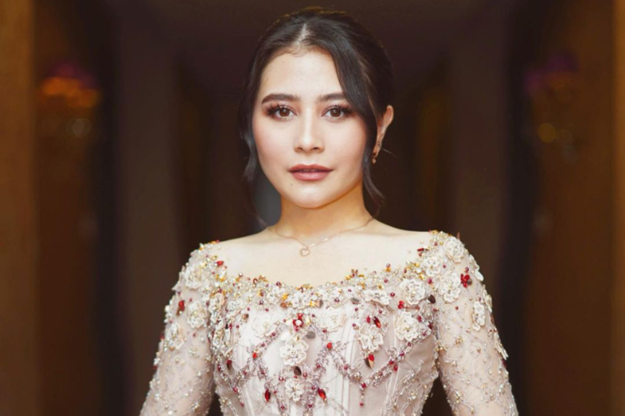 Turun 14 Kg! Ini Rahasia Diet Prilly Latuconsina yang Bikin Netizen Melongo