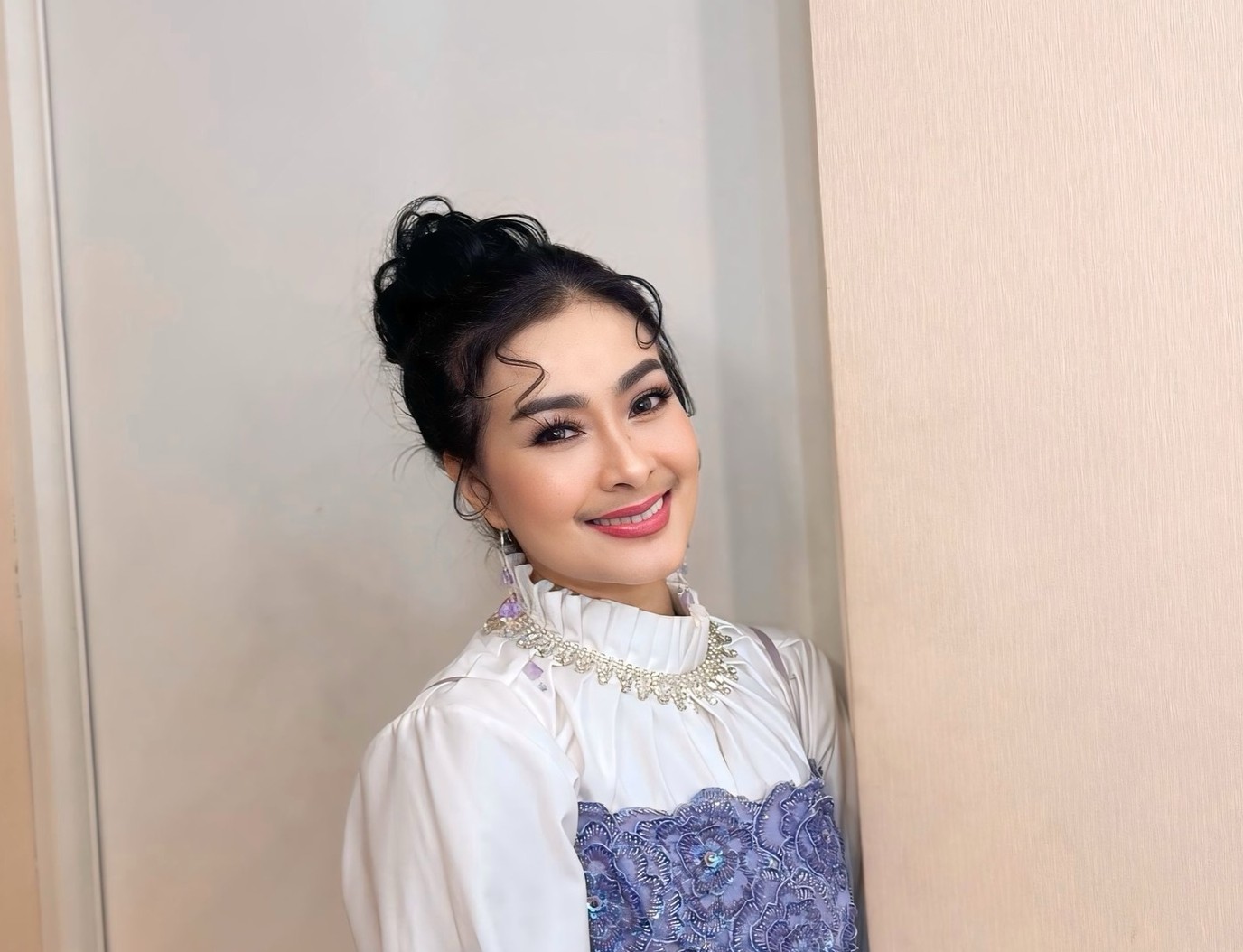 Jadi Mertua Protektif, Iis Dahlia Tegaskan Bakal Sering Visit Rumah Anak! Netizen: Calon Mertua Idaman atau Ancaman?
