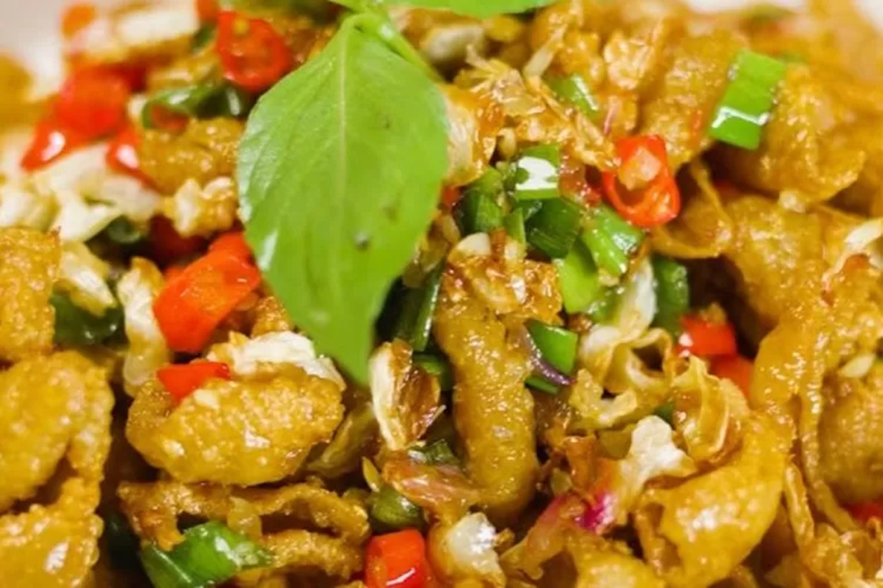 Resep Kulit Goreng Cabe Garam Ini Auto Ludes Seisi Rumah, Bahannya Simpel Banget