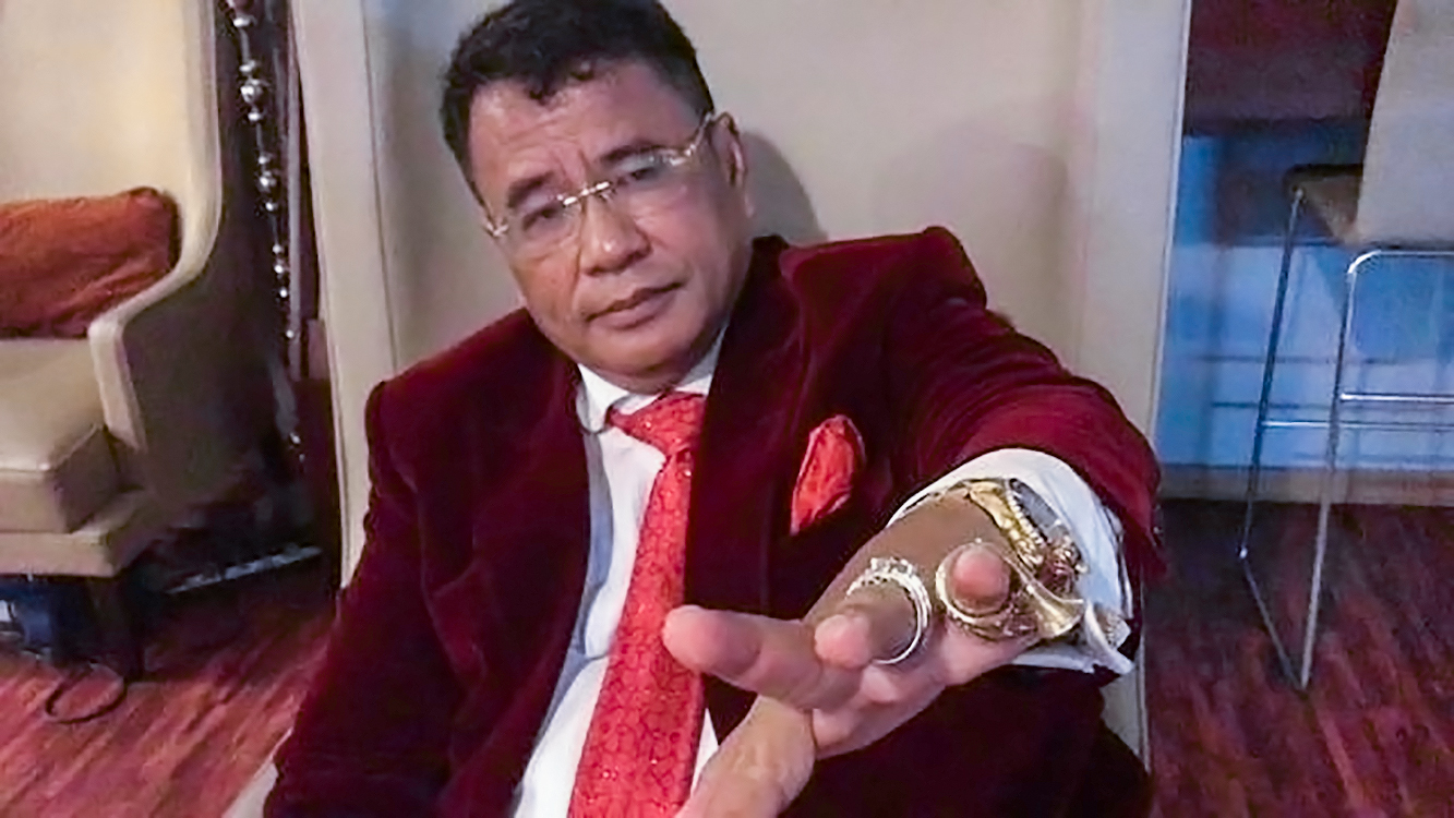 Paula Verhoeven Gak Dapat Hak Asuh, Hotman Paris Curiga Ada Kesepakatan Diam-Diam?