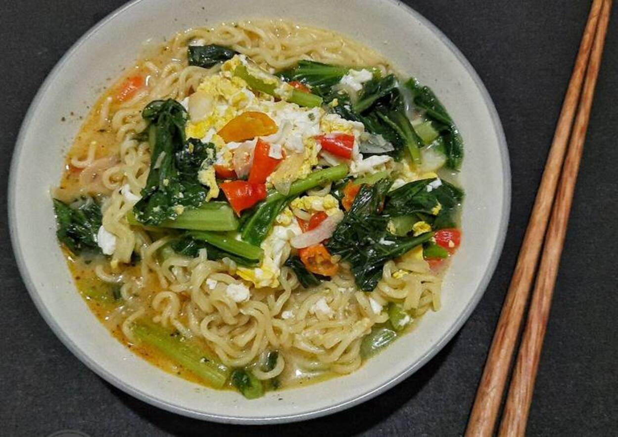 Resep Mie Instan Kuah Pedas dan Creamy yang Gampang Tapi Rasanya Bukan Kaleng-Kaleng