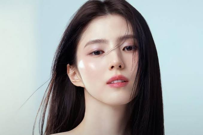 Han So-hee Bakal Fan Meeting ke Jakarta Oktober Ini, Siap-Siap Ketemu Queen Visual dari Korea! 