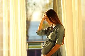 Nggak Cuma Morning Sickness, Prenatal Anxiety Juga Bisa Bikin Bumil Kewalahan! 
