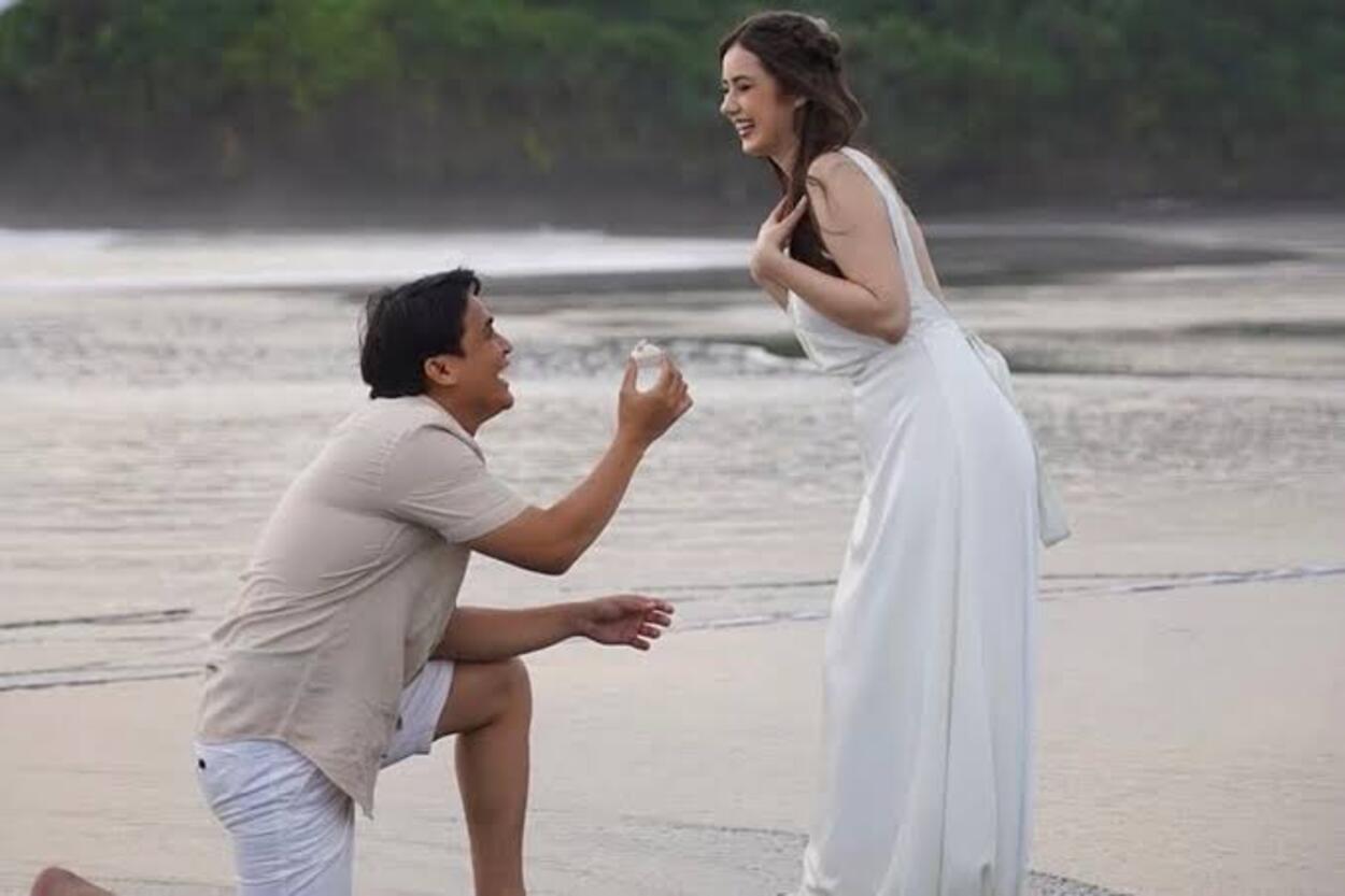 Billy Syahputra Akhirnya Ngaku Sudah Nikahi Vika Kolesnaya? Tapi Cuma Mau Gelar Resepsi di Pantai