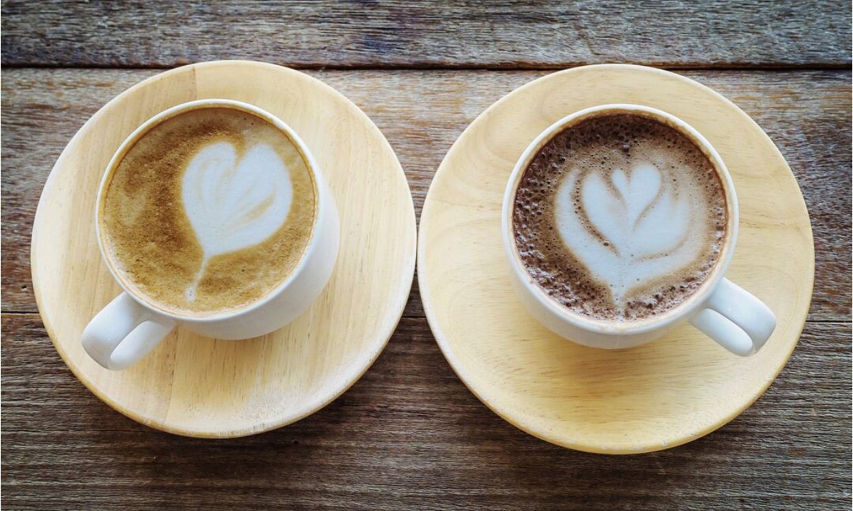 Teh atau Kopi di Pagi Hari, Mana yang Lebih Baik? Ini Penjelasan Lengkapnya