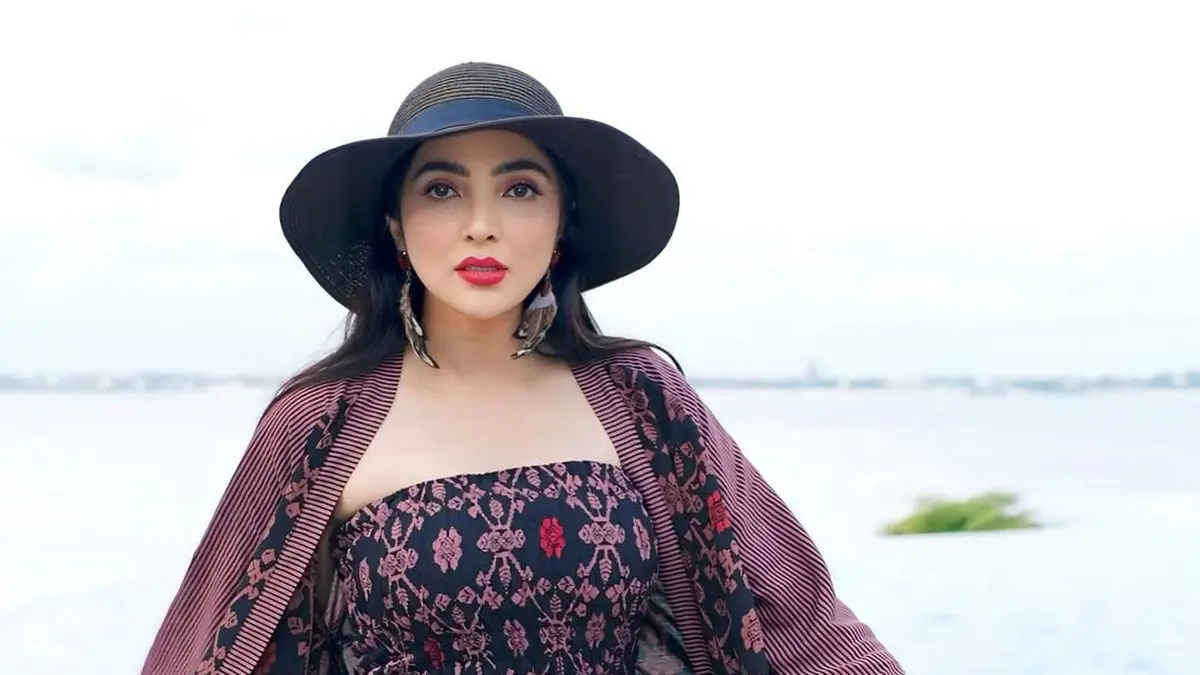 Ashanty Liburan ke Bali Tanpa Outfit Branded, Gaya Turisnya Justru Banjir Pujian!