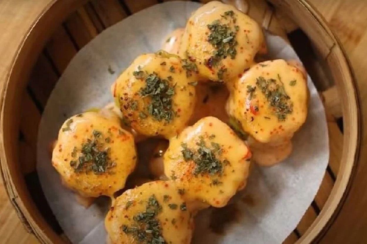 Cuma Butuh Kulit Pangsit & Mayones, Bisa Bikin Dimsum Mentai Seenak di Mall!” Meta Deskripsi