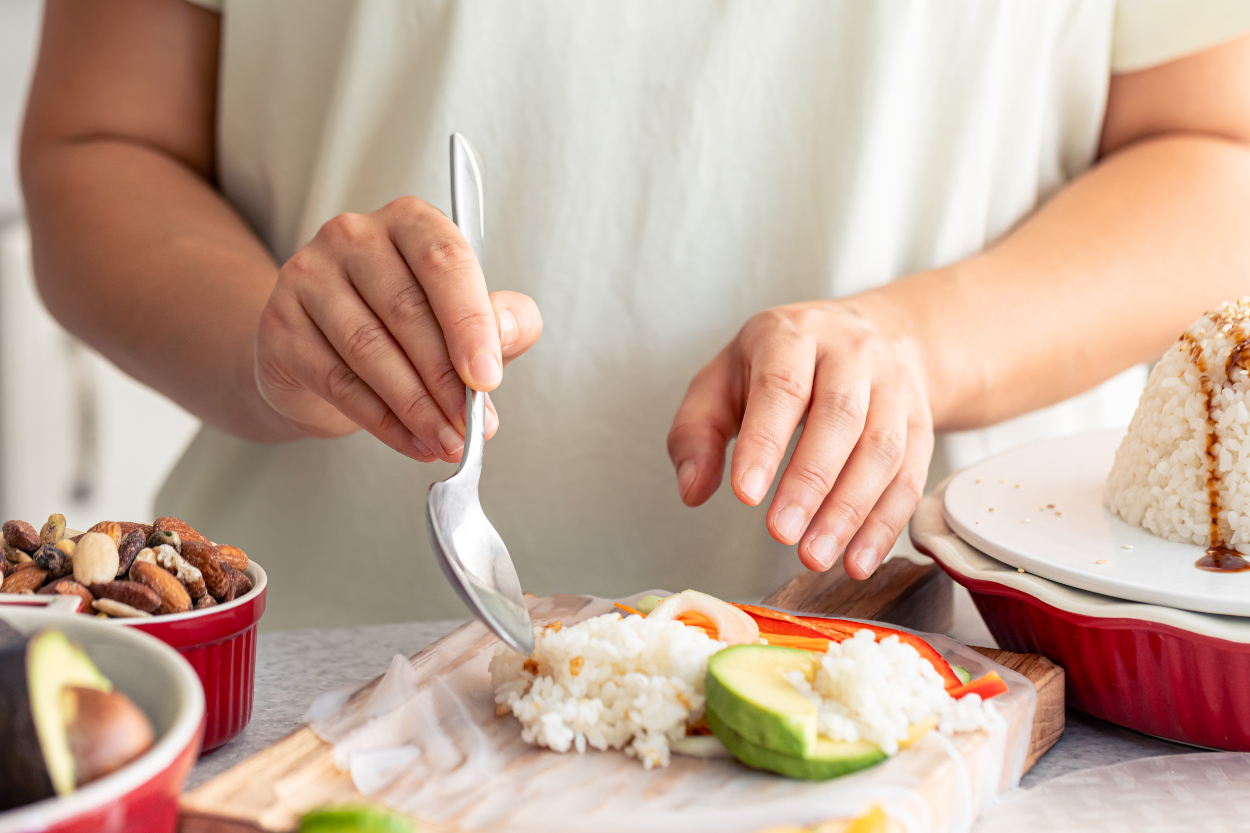 Makan Nasi Tapi Tetap Kurus? Ini 7 Rahasia Diet Ampuh Tanpa Tersiksa!