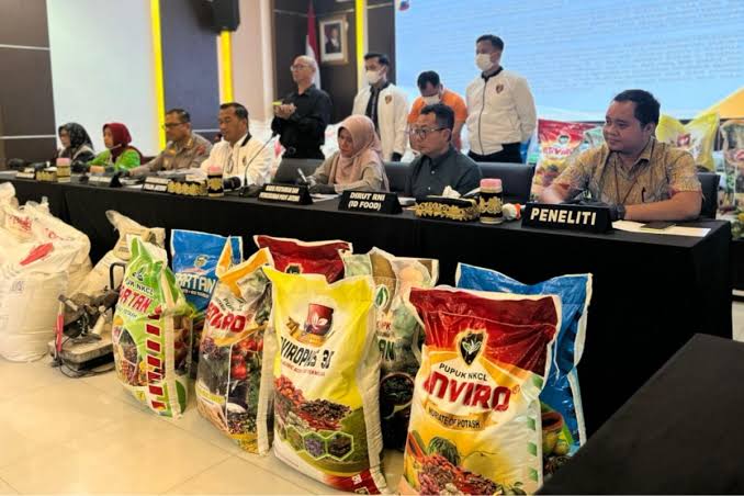 Skandal Gula Rafinasi Ilegal! Petani Bangkrut, Konsumen Tertipu, ID FOOD Bertindak Tegas
