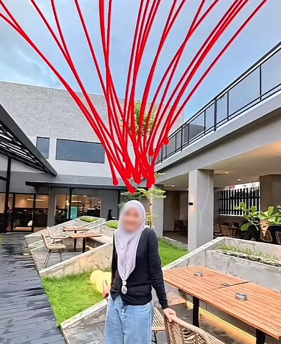 Tren 'S Line' Garis Merah di TikTok, Fenomena Baru yang Bikin Heboh, Apa Maknanya?