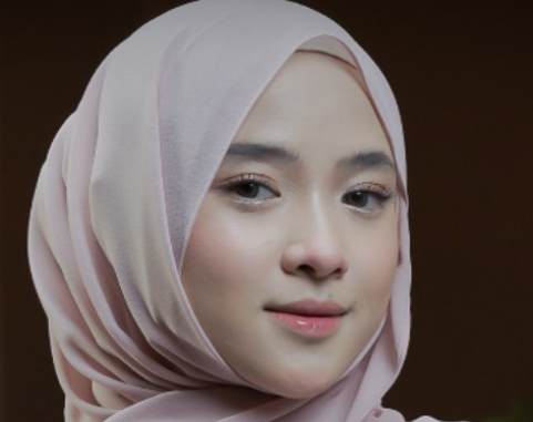 Dulu Dimaharin Ayus Hanya Rp200 Ribu dan Emas 3 Gram, Begini Kabar Nissa Sabyan Kini