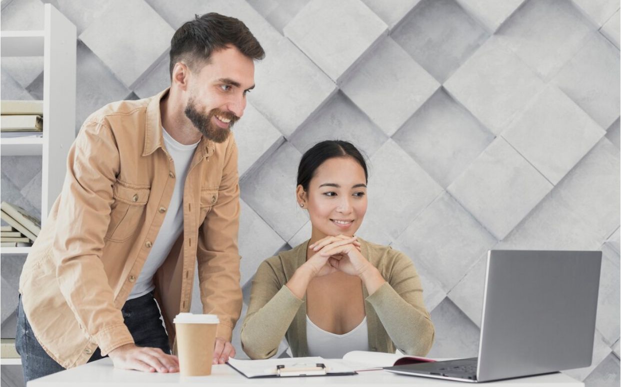 Jatuh Hati di Kantor? Begini Cara Bijak Mencegah Perselingkuhan di Lingkungan Kerja