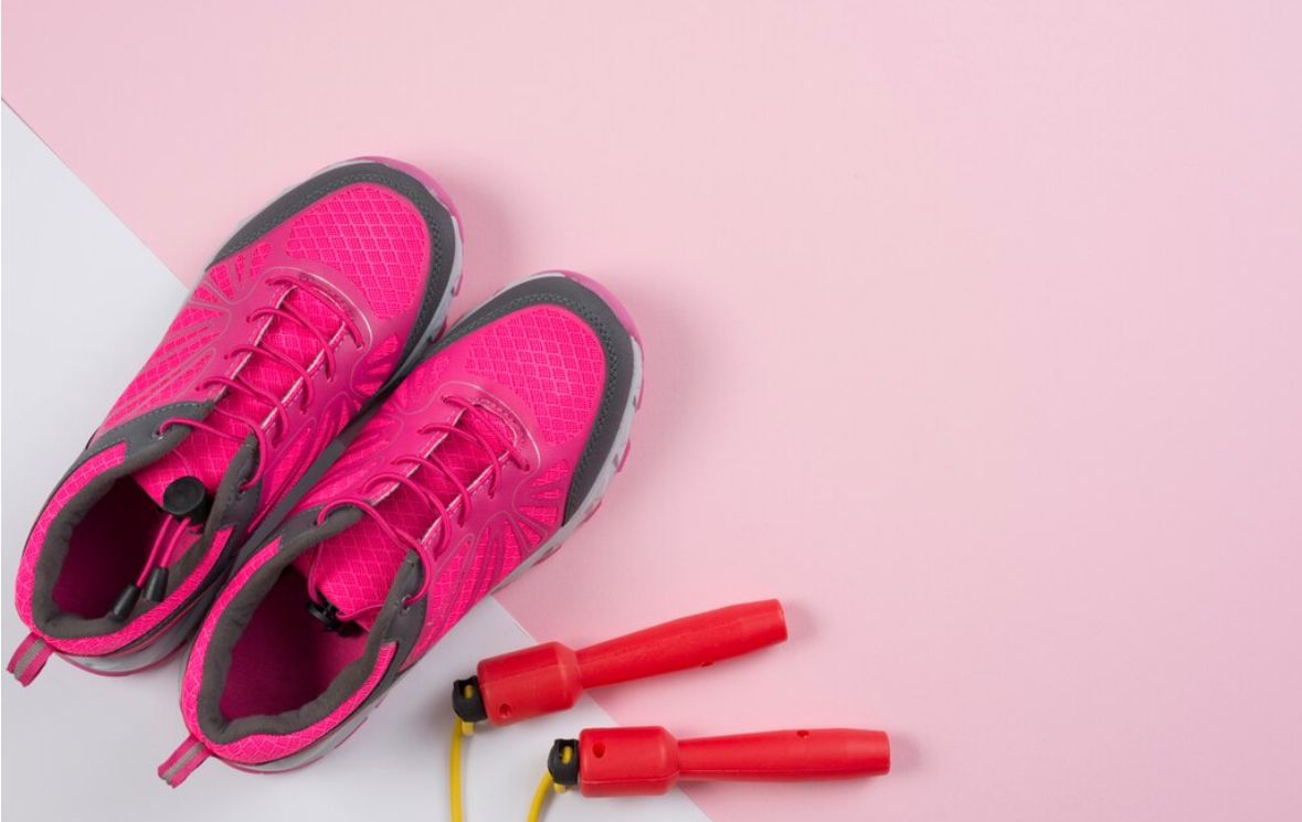 5 Rekomendasi Sepatu Running Lokal di Bawah Rp500 Ribu untuk Cewek Aktif, Nyaman dan Tetap Stylish