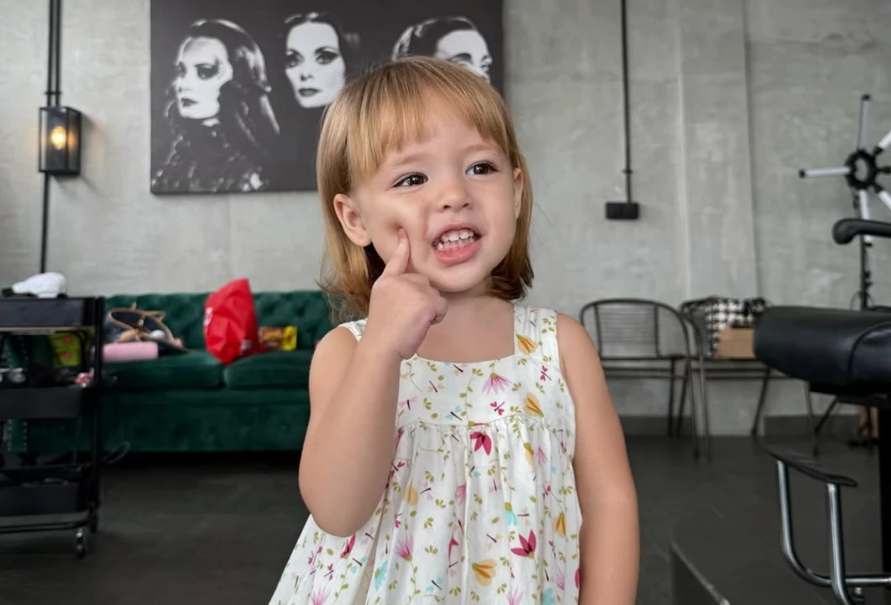3 Artis Cantik Ini Miliki Anak Super Gemesin, Bahkan Jadi Selebgram Cilik Ribuan Penggemar