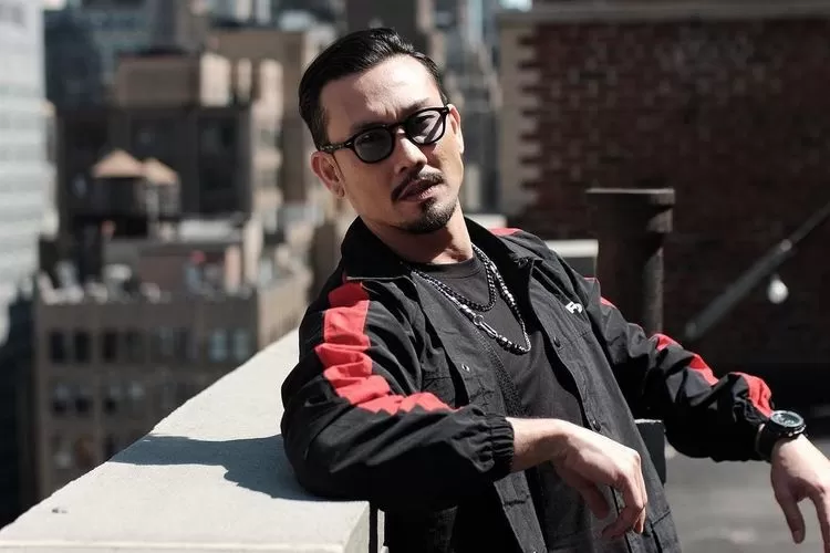 Denny Sumargo Ogah Beri Panggung Erika Carlina? Ini Alasan Krusial Tak Undang ke Podcast