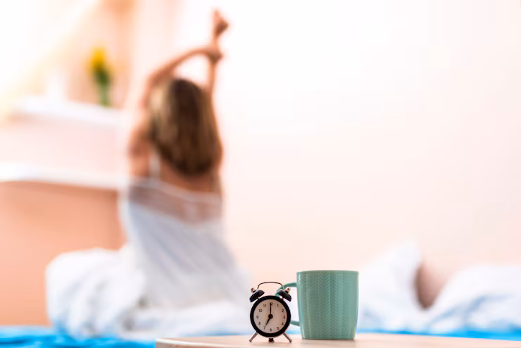 Nggak Perlu Pakai Banyak Alarm! 10 Cara ini Ampuh Bikin Kamu Bangun Pagi