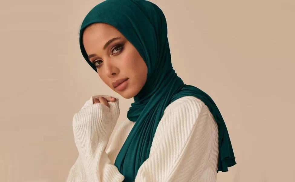 Tips Memilih Warna Hijab yang Cocok Untuk Kulit Sawo Matang
